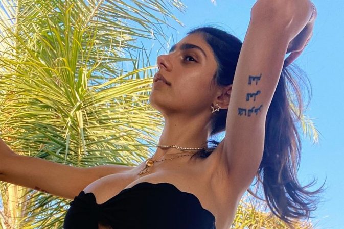 Mia Khalifa Presumi Sus Encantos Con Un Diminuto Bikini