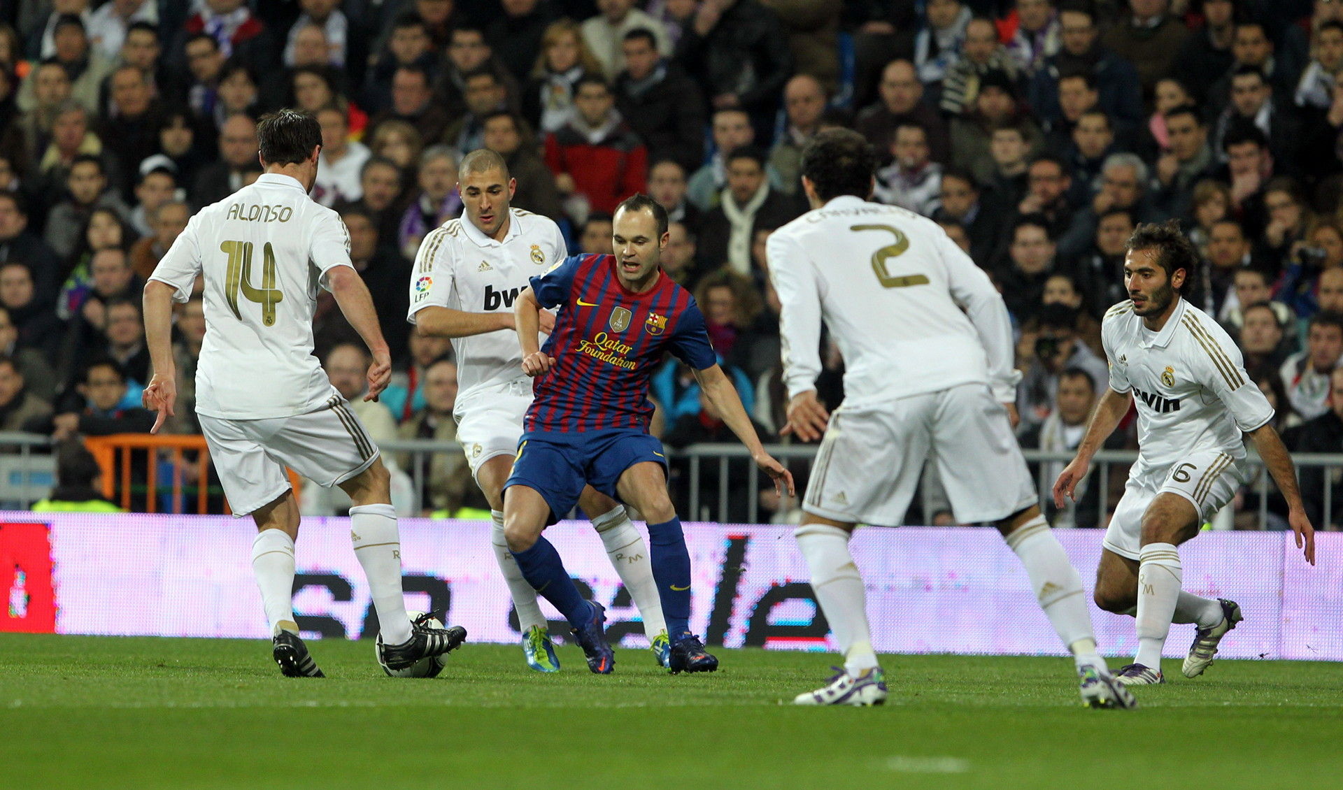 ¡CRACK! Un tributo a las clásicas imágenes de Andrés