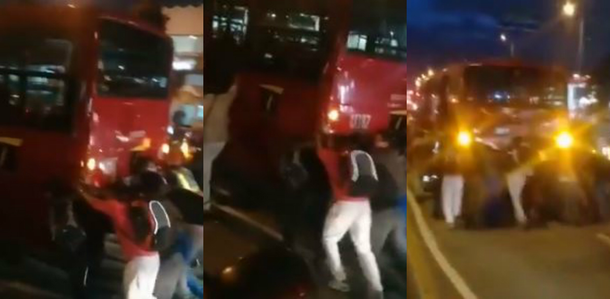 Pasajeros tuvieron que empujar un Transmilenio que se quedó varado Radioacktiva com