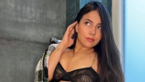 Aida Cortés emprende como profesora y da clases a quienes quieran incursionar en OnlyFans