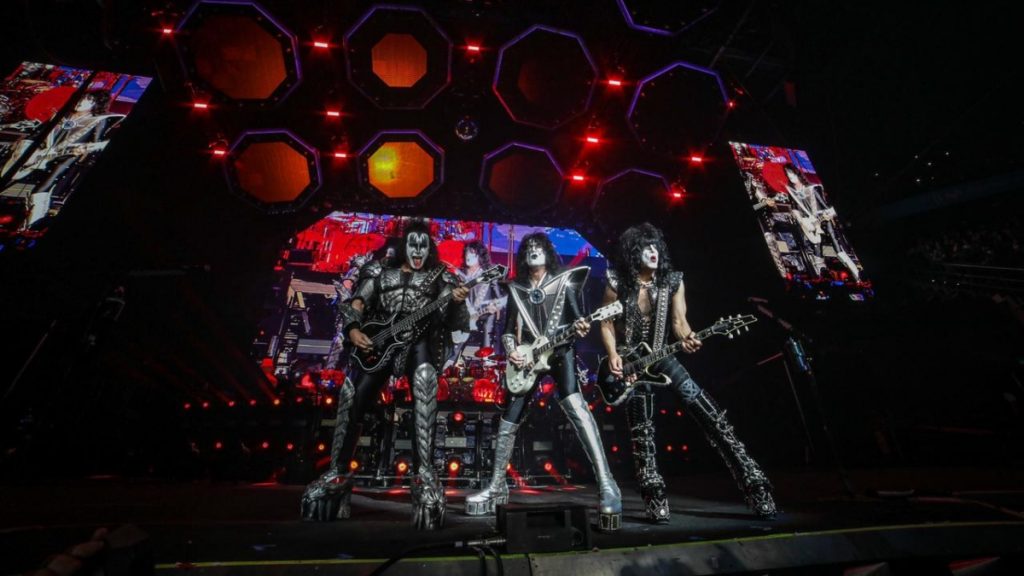 KISS en Colombia una despedida llena de rock, fuego y emociones