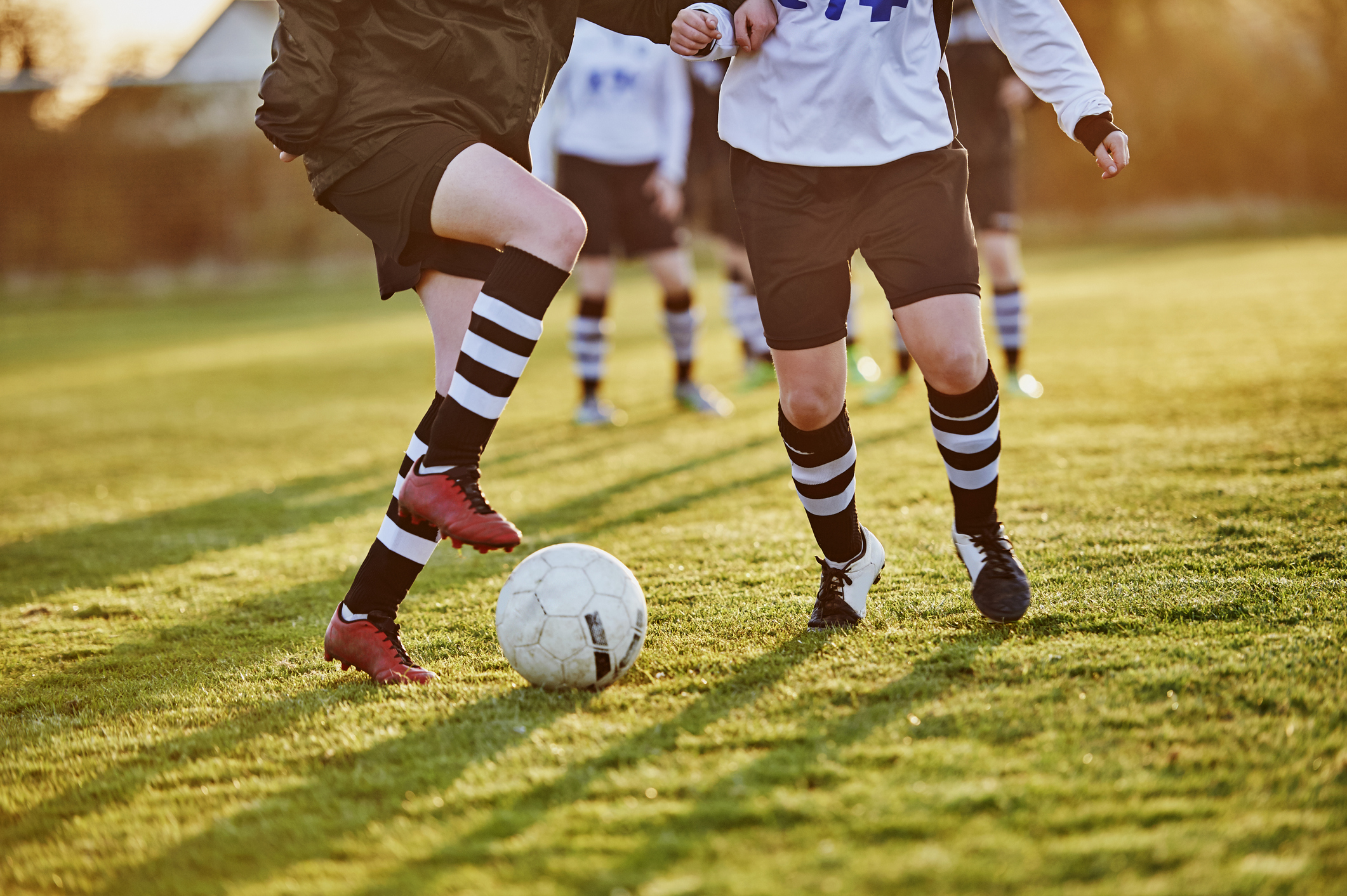 Polémica por futbolistas que tuvieron relaciones sexuales en un bar