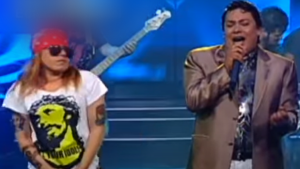 110823 - Axl Rose y Juan Gabriel - redes