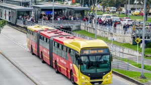 160224 - estación TransMilenio - getty