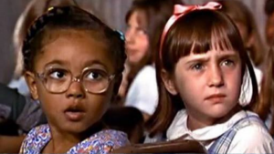 Así se ve actualmente Lavanda, la amiga de Matilda, 28 años después de la película