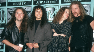 El día que Jason Newsted, exbajista de Metallica, renunció a la banda por "daños físicos"