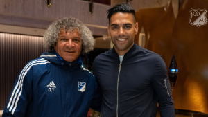 040724 - Falcao llegó a Millonarios - redes