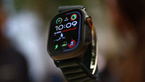 221024 - Apple Watch - getty