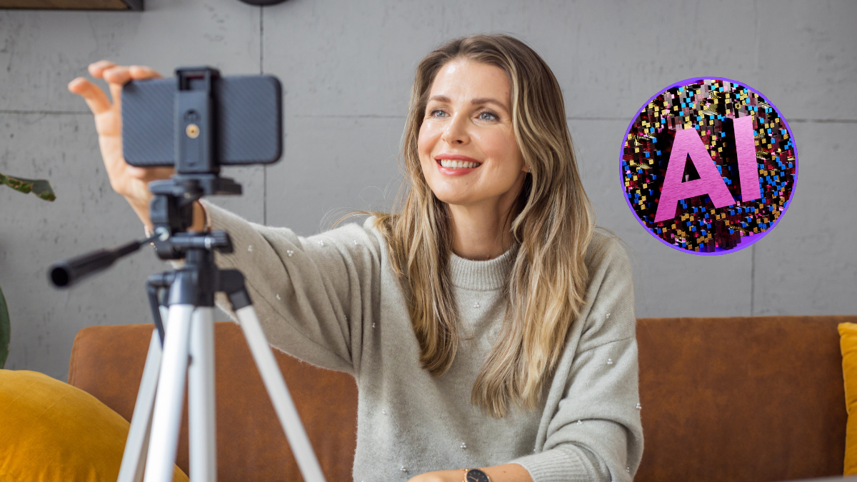 Mujer grabando contenido en su celular y al lado una ilustración de la IA (Fotos vía Getty Images)